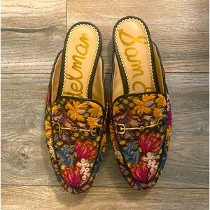 Sam Edelman “Linnie” embroidered mules size 8